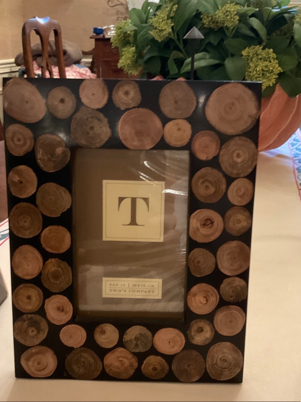 Fabulous picture frame, 4x6”, amazing design &detail.  Mint condition.